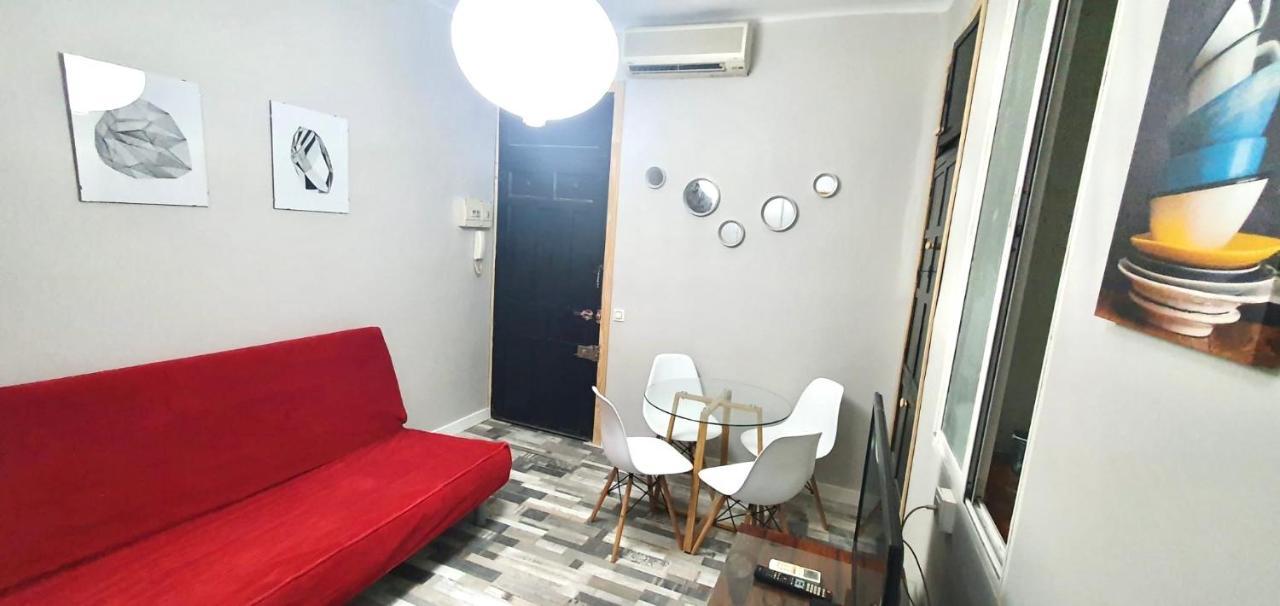 Centro / Ferrocarril 3 Apartment Madrid Exterior photo